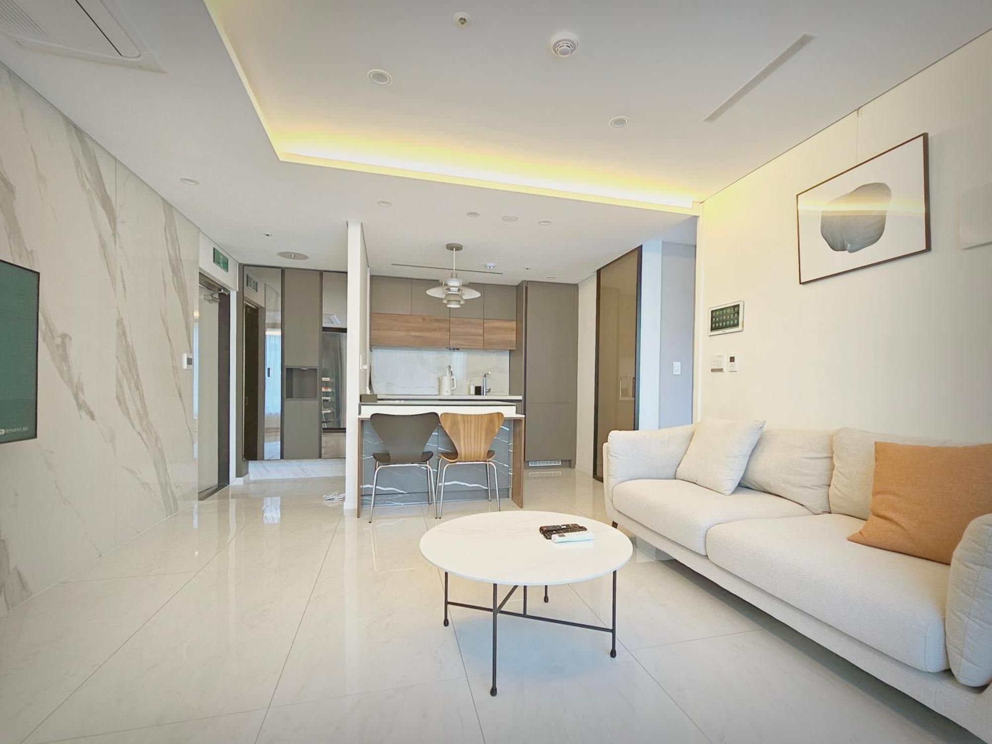 Uh Flat The Seocho Apartman Szöul Kültér fotó