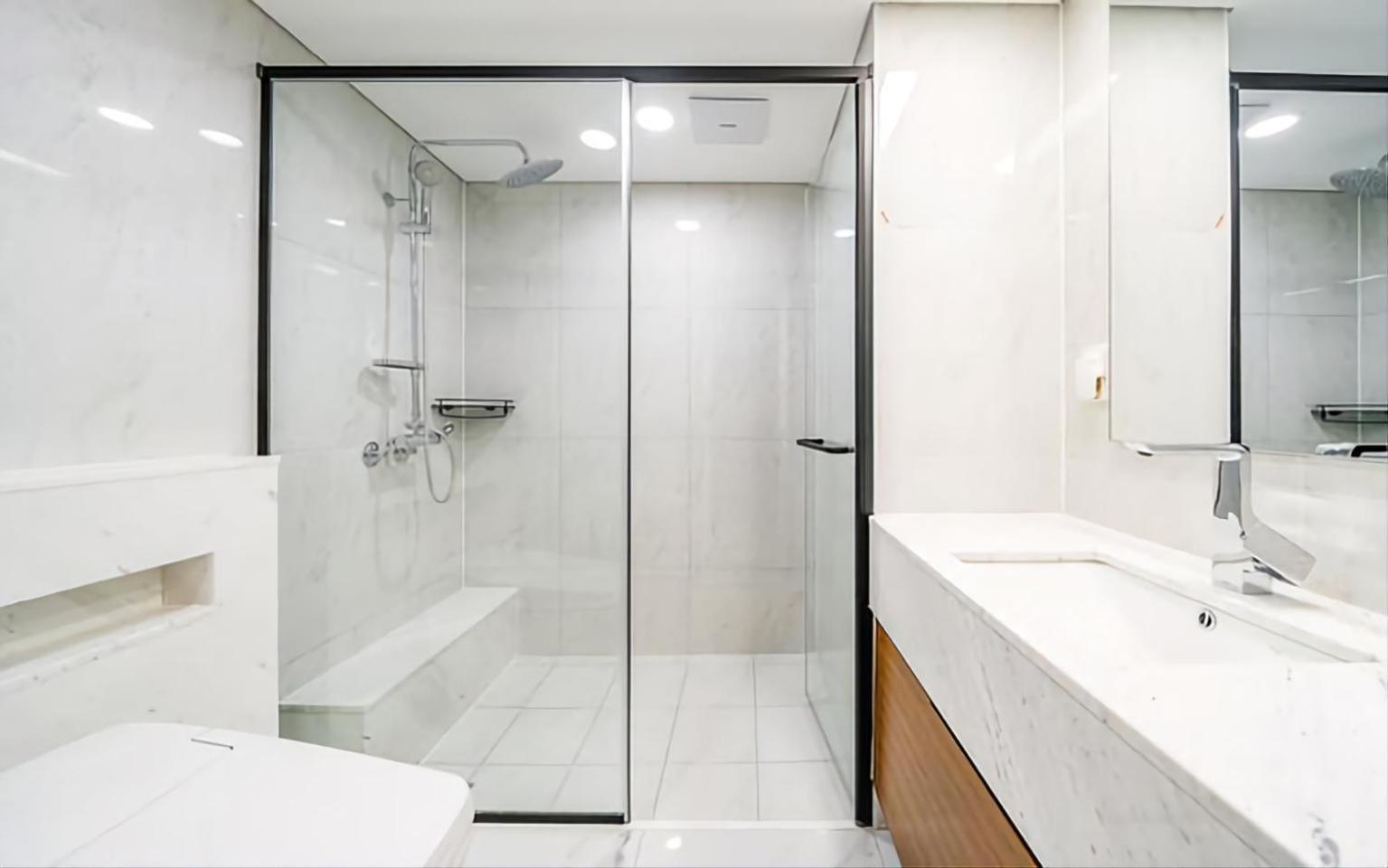 Uh Flat The Seocho Apartman Szöul Kültér fotó