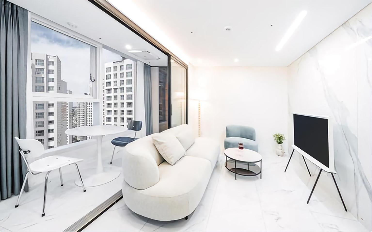 Uh Flat The Seocho Apartman Szöul Kültér fotó
